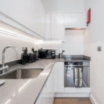 Top Floor Luxury 2 Bedroom apartment kitchen
