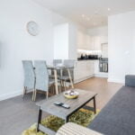 Top Floor Luxury 2 Bedroom apartment openplan living area